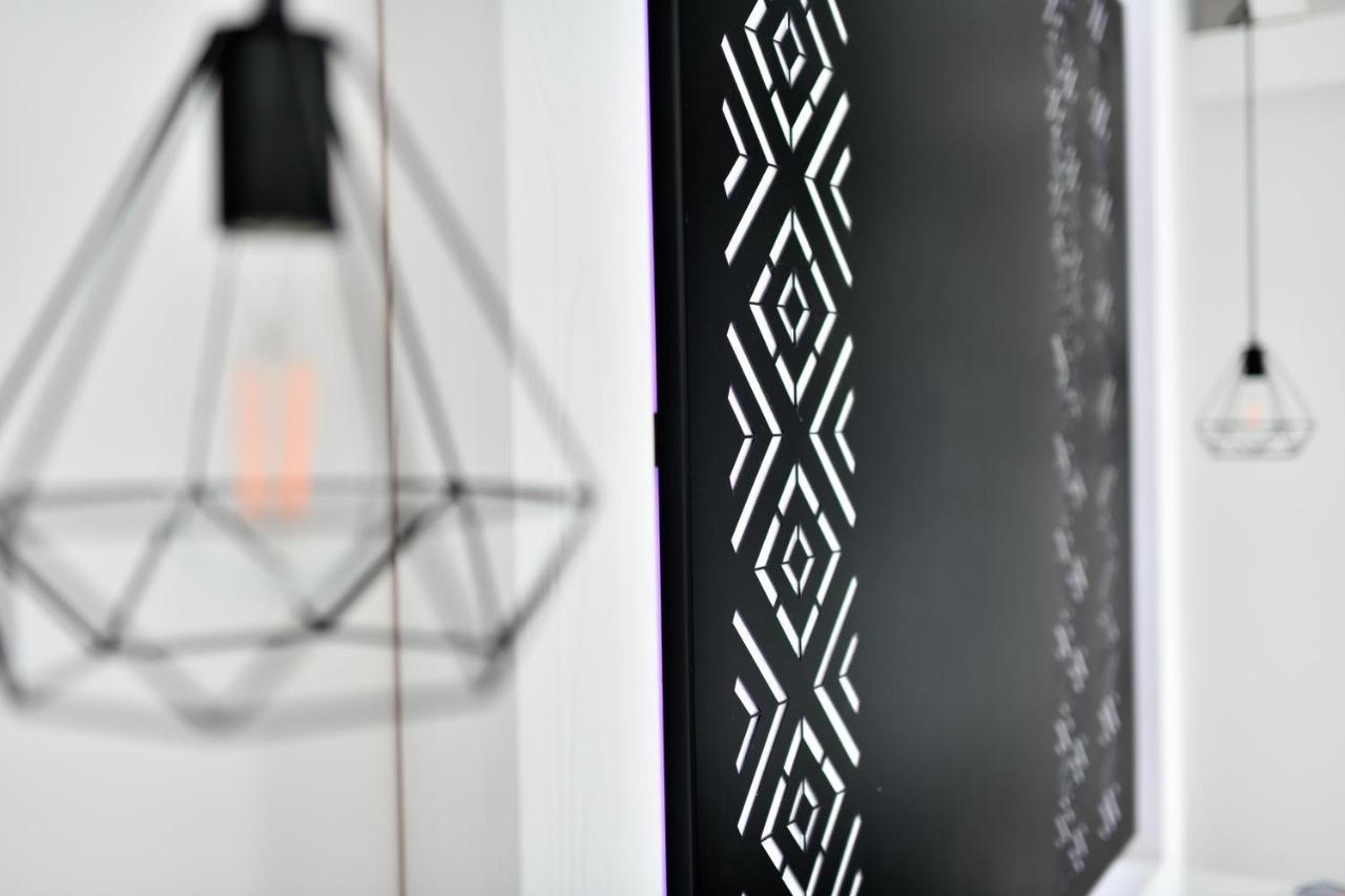 Cara A Bentu - Charming Rooms Tortolì Εξωτερικό φωτογραφία