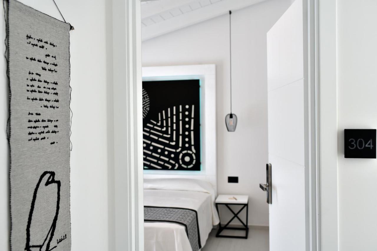 Cara A Bentu - Charming Rooms Tortolì Εξωτερικό φωτογραφία