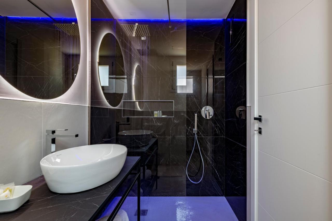 Cara A Bentu - Charming Rooms Tortolì Εξωτερικό φωτογραφία