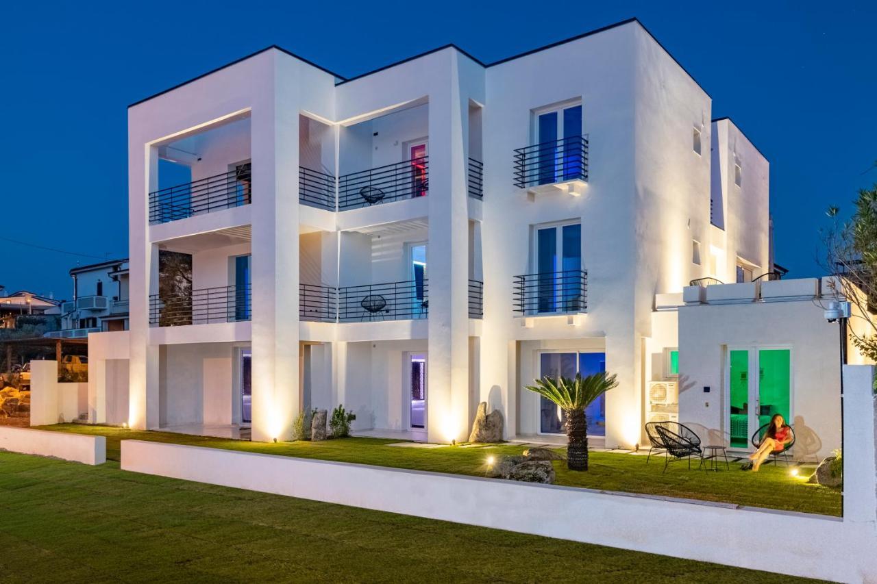 Cara A Bentu - Charming Rooms Tortolì Εξωτερικό φωτογραφία