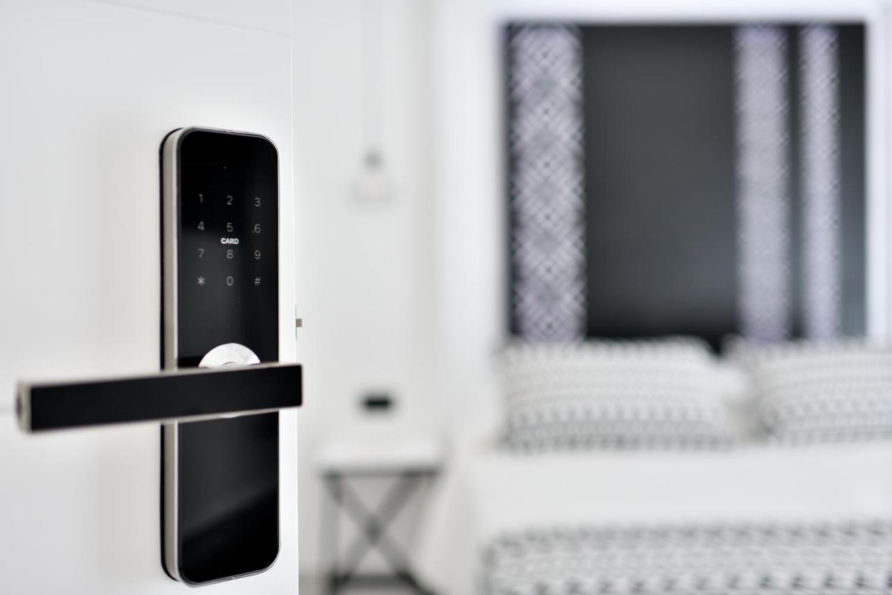 Cara A Bentu - Charming Rooms Tortolì Εξωτερικό φωτογραφία