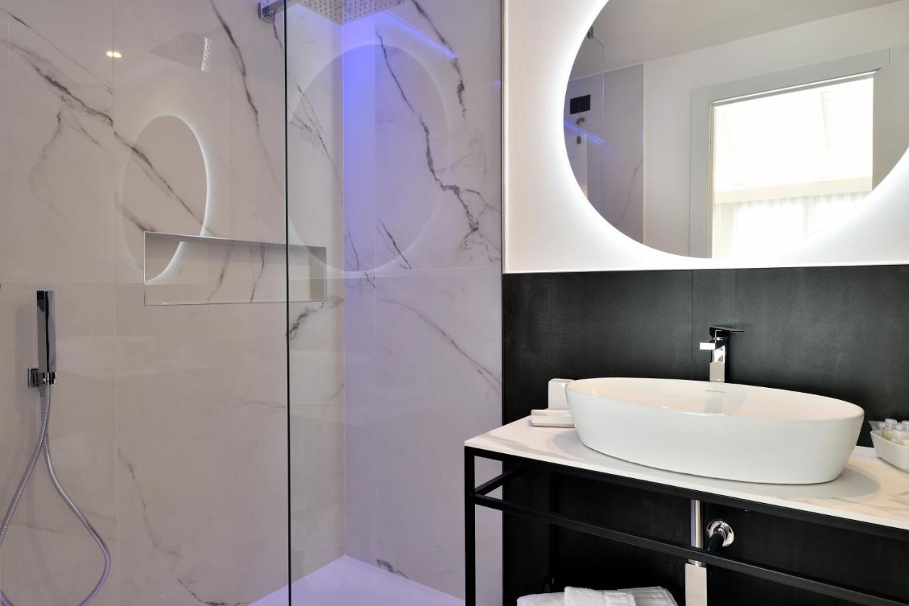 Cara A Bentu - Charming Rooms Tortolì Εξωτερικό φωτογραφία